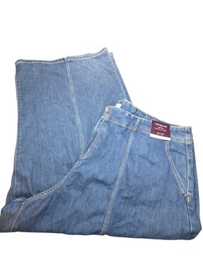 NWT Ava & Viv Wide-Leg Crop High-Rise Seam-Front Jeans - Size 26 / 27" Inseam